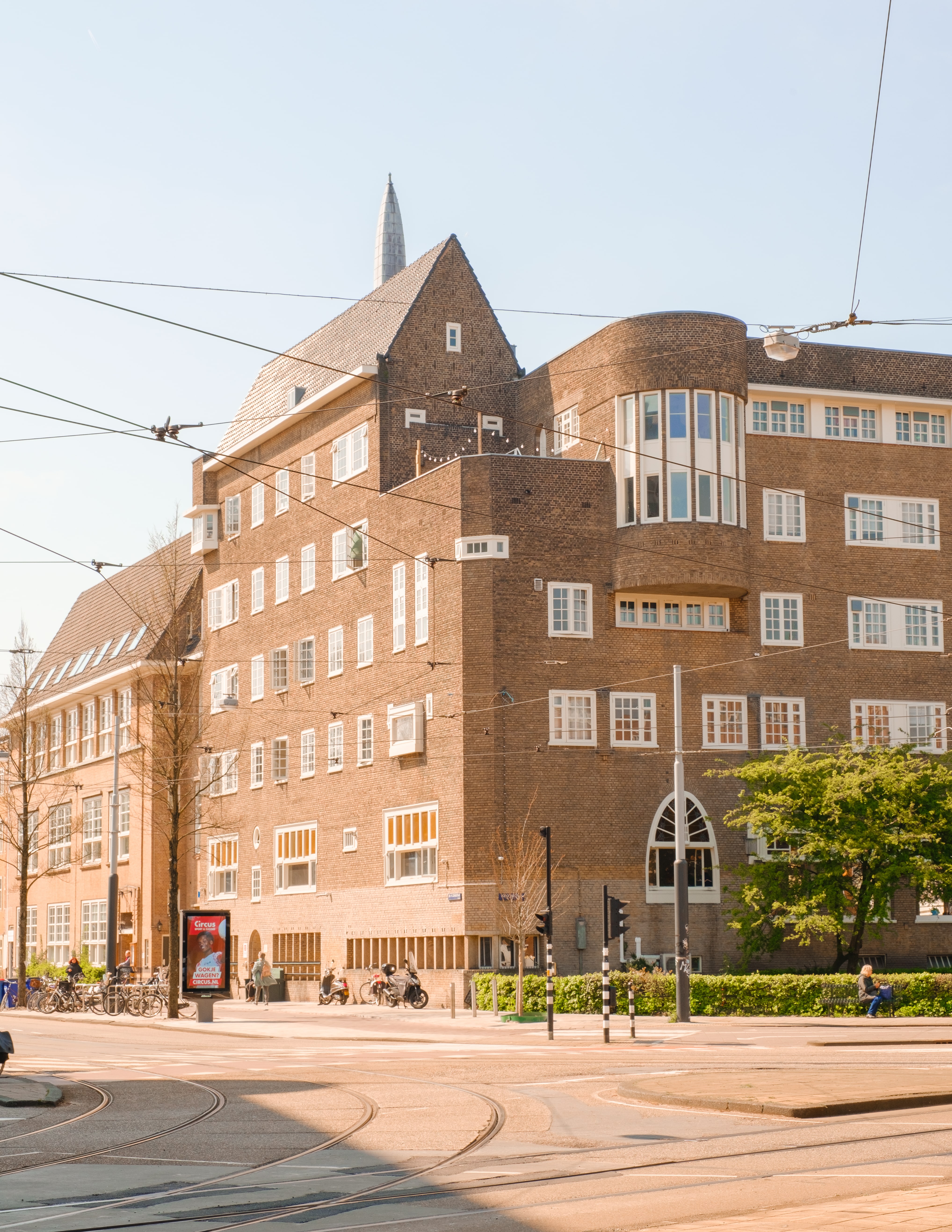 the Roelofhartplein in Amsterdam, taken with the Fujifilm X-T4 camera, by Isabel Dröge